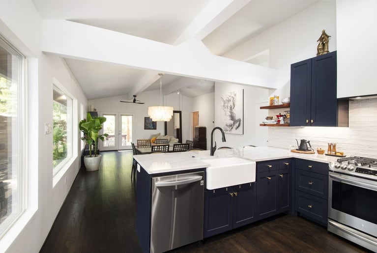 Dallas, TX kitchen remodel by Sardone | McLain with blue cabinets